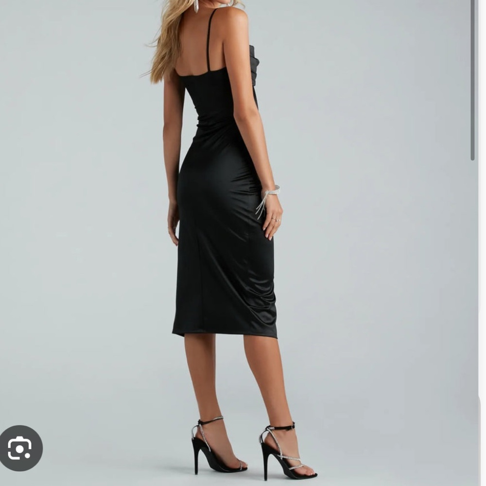 Laundry By Shelli Segal Black Satin Midi Dress